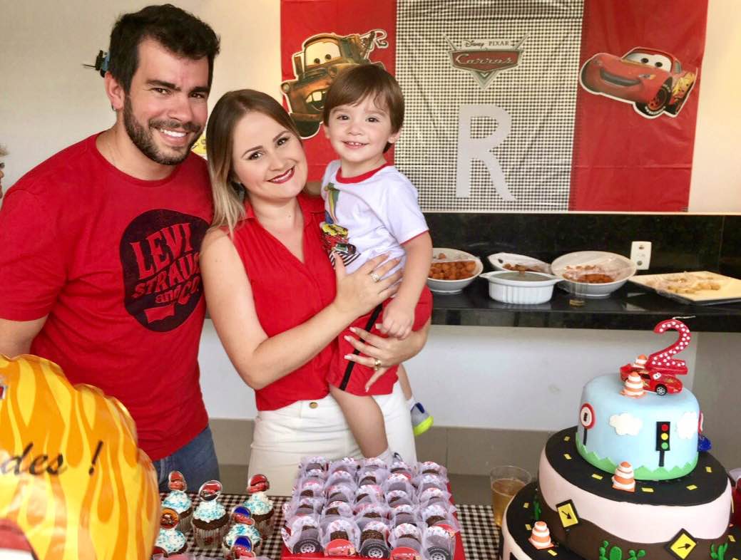 Carol Oliva e fam&iacute;lia