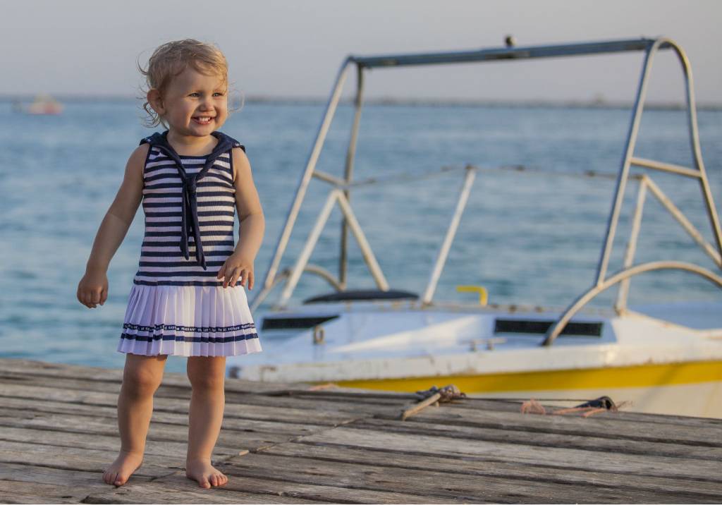 Moda infantil: roupas e calçados navy para crianças