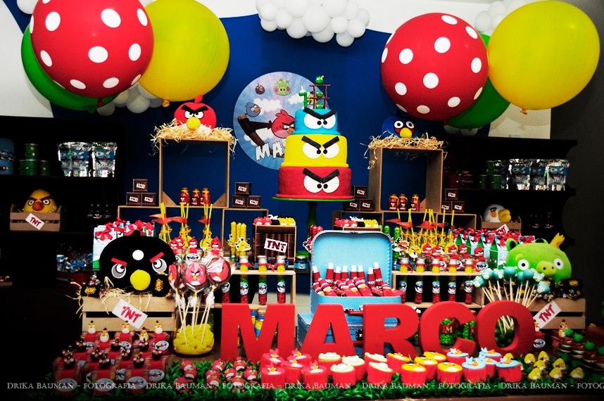 Angry Birds: festa infantil decorada com o tema