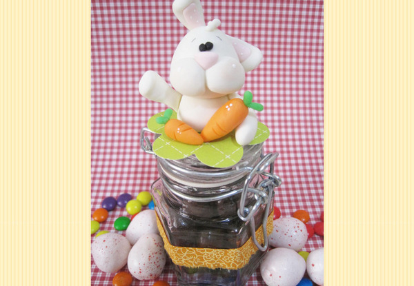 Aprenda a fazer um pote de coelhinho para a Páscoa