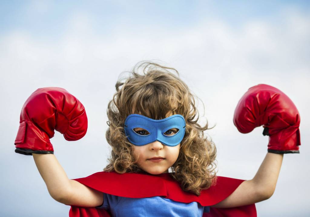 7 valores que sua filha deve receber na infância para se tornar uma mulher forte