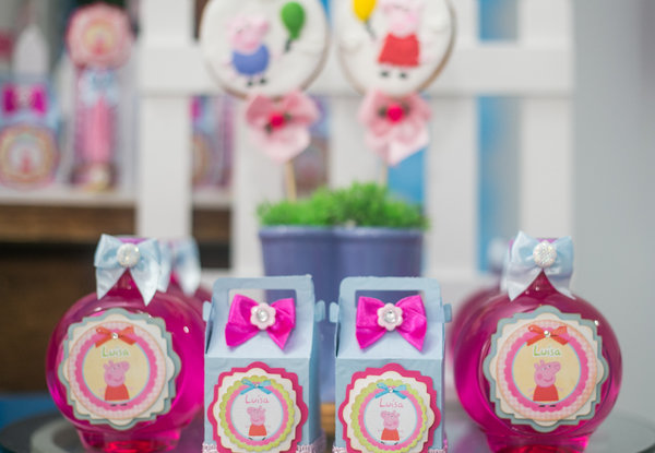 Sacolas e garrafas Sacolas e garrafas