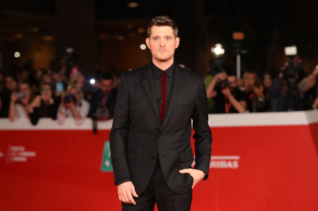 Michael Bublé confirma que o filho de 3 anos está com câncer
