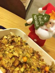 Stuffing de maçã com alho-poró e sálvia