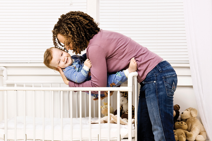 Como colocar o bebê para dormir no berço de forma segura?