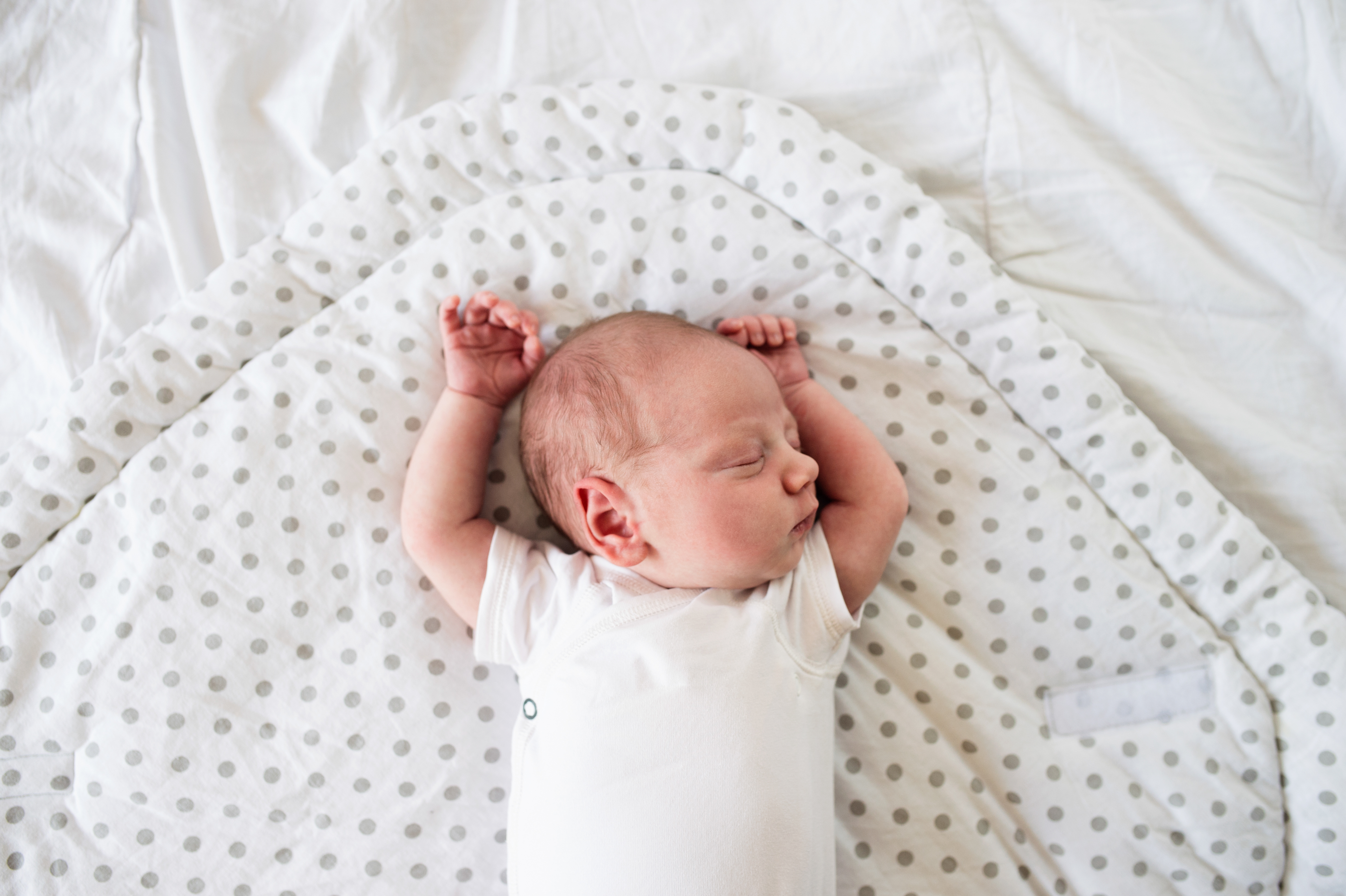 Featured image of post Como Cuidar De Um Bebe Recem Nascido Existem poucas coisas na vida como o milagre do nascimento de um novo ser humano