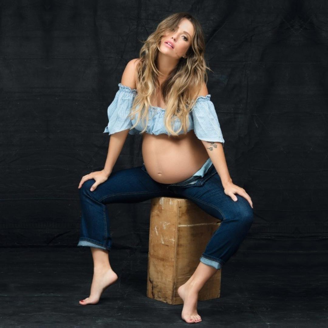 Juliana Didone grávida da primeira filha