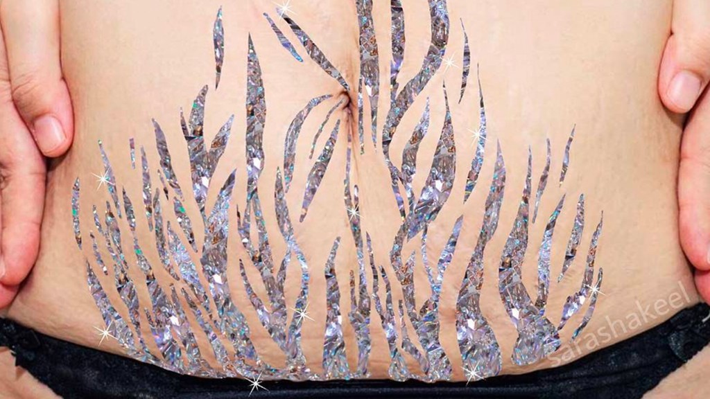 learn-to-love-your-stretch-marks-with-glitter-1280×960-1024×576-1509726404 learn-to-love-your-stretch-marks-with-glitter-1280×960-1024×576-1509726404