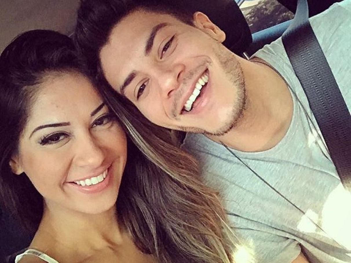 Arthur Aguiar e Mayra Cardi revelam o sexo do bebê que es... | Bebe.com.br