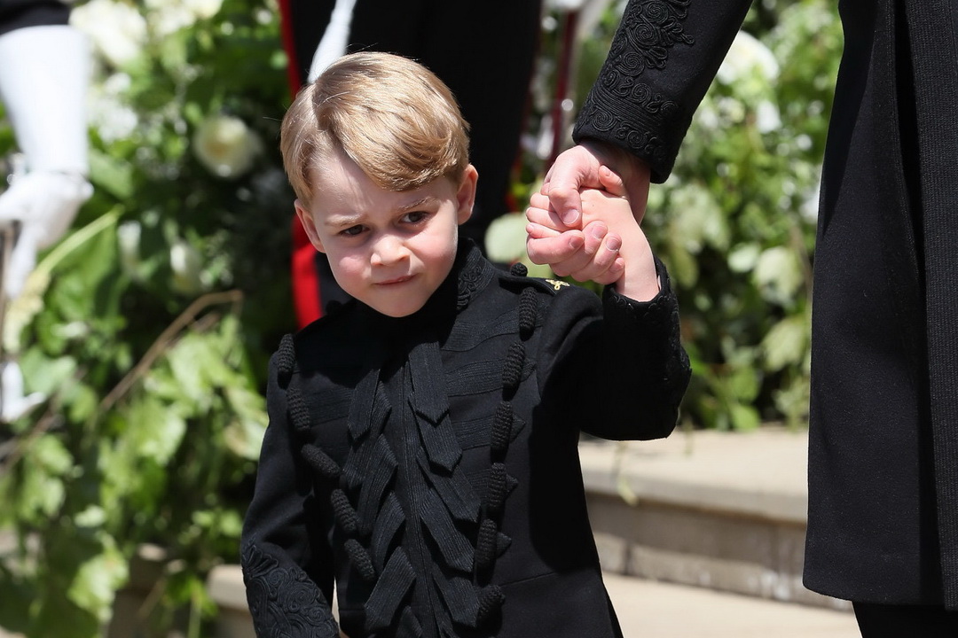 Príncipe George completa 5 anos e Família Real divulga foto inédita