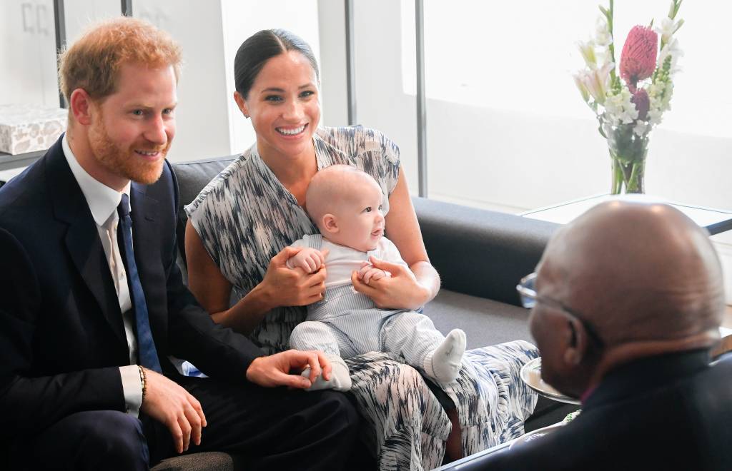 Meghan Markle e Harry com o filho Archie