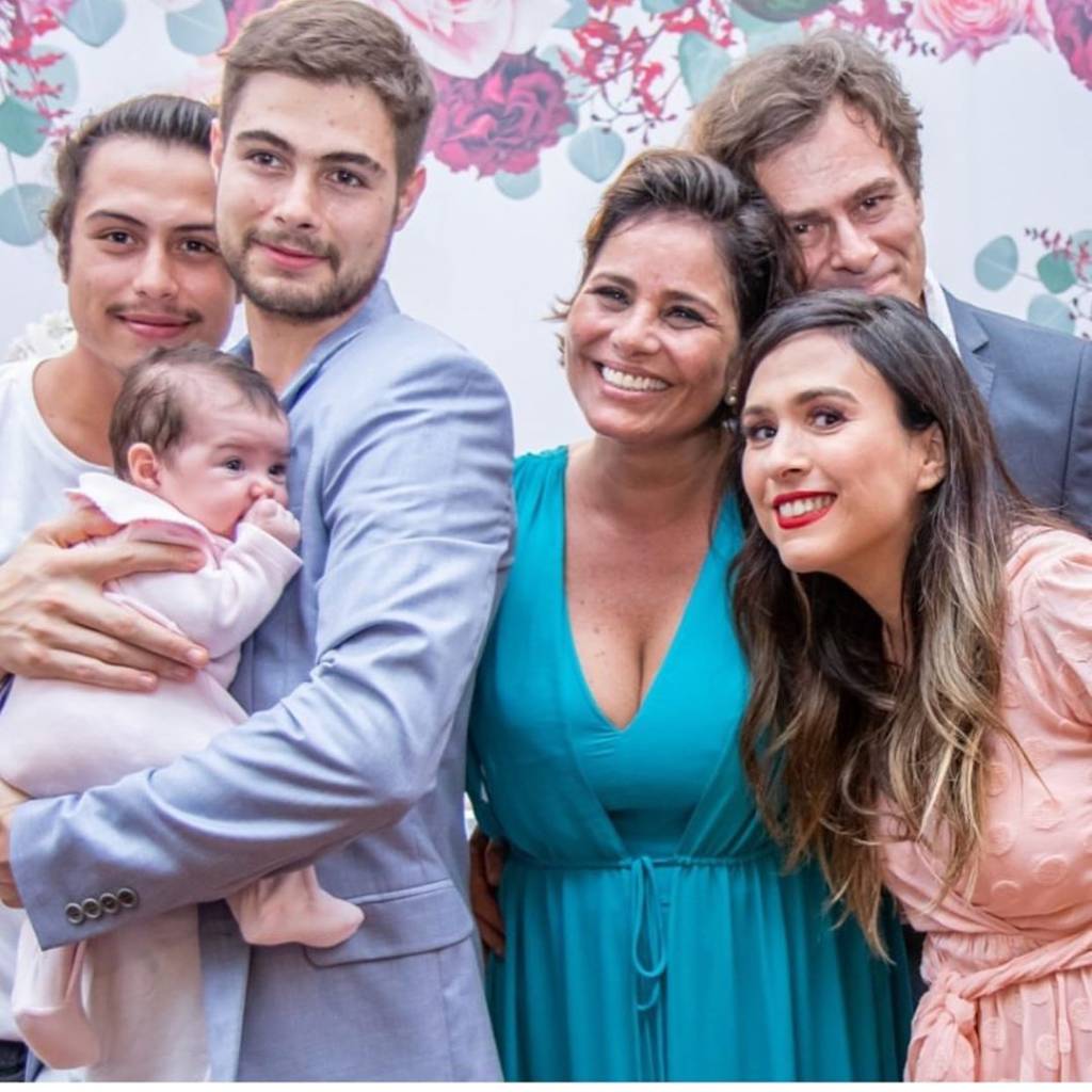 Tatá Werneck escolheu o tema mais divertido para festa de 2 meses da filha