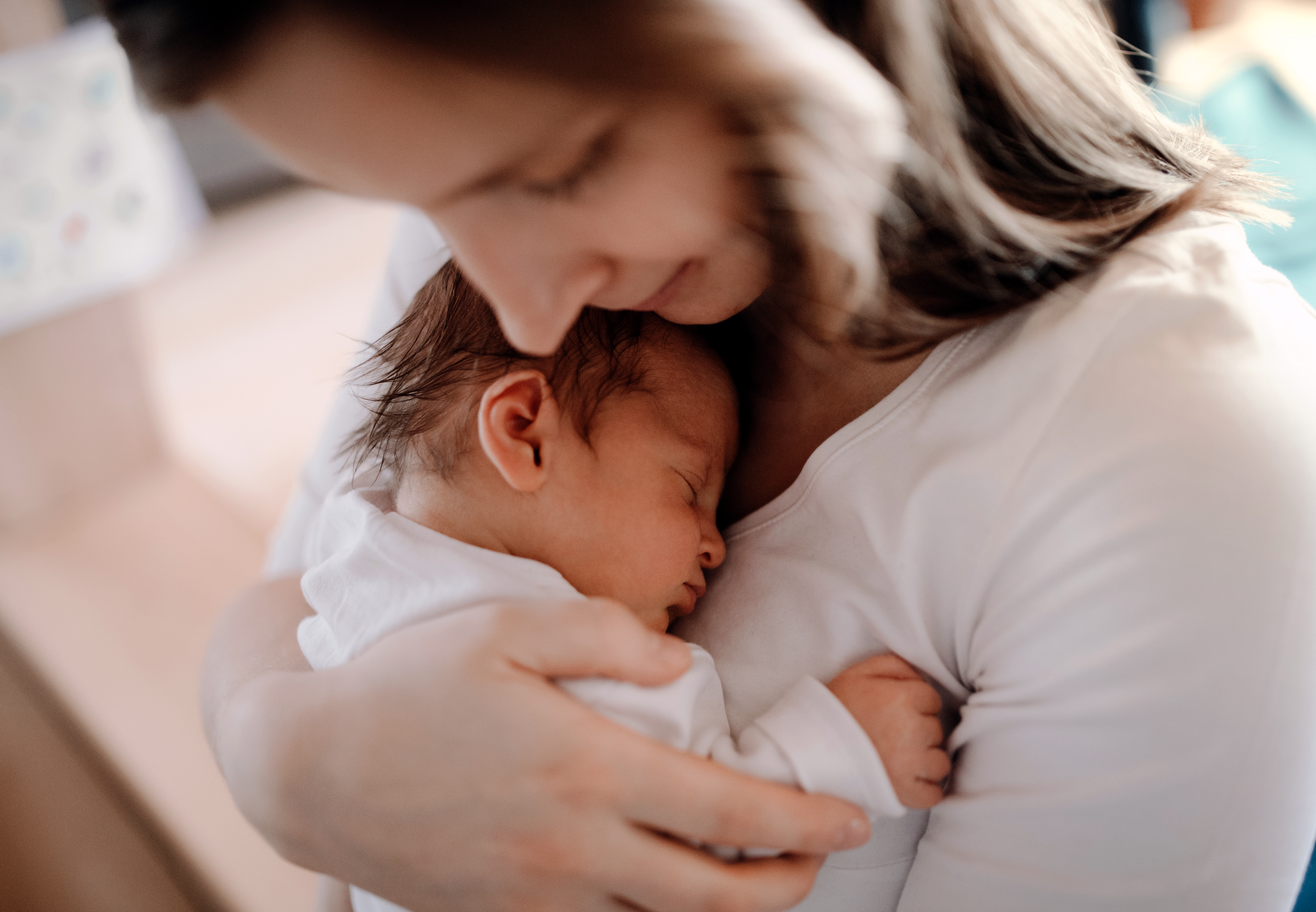 Superando a icterícia nos recém-nascidos: o que é a fototerapia?