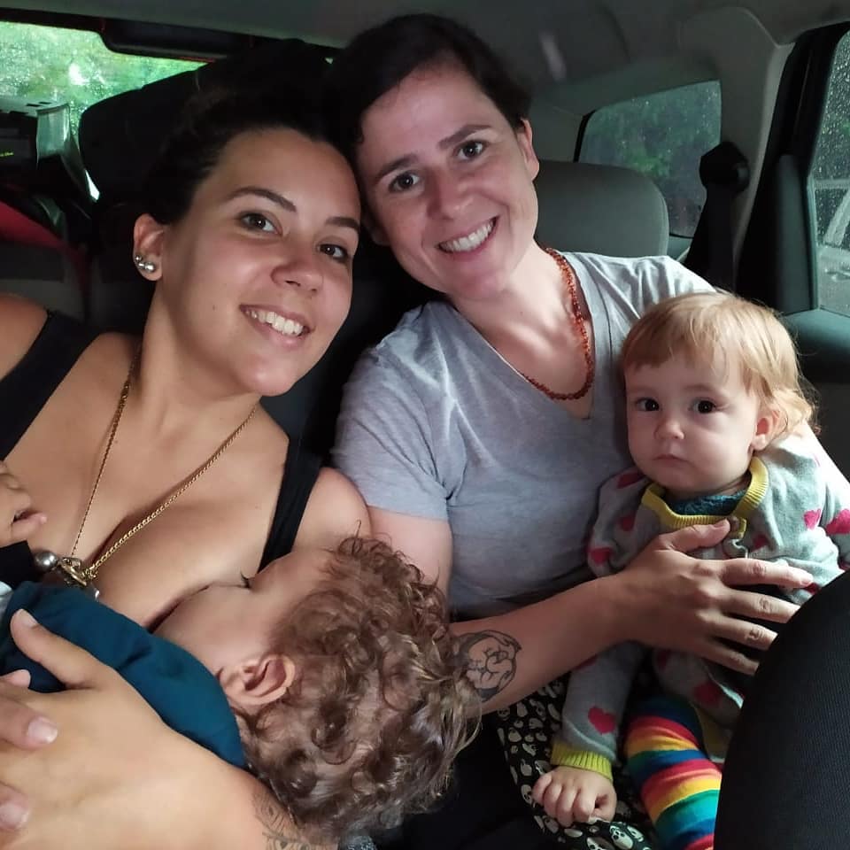 marcela tiboni e a esposa melanie marcela tiboni e a esposa melanie