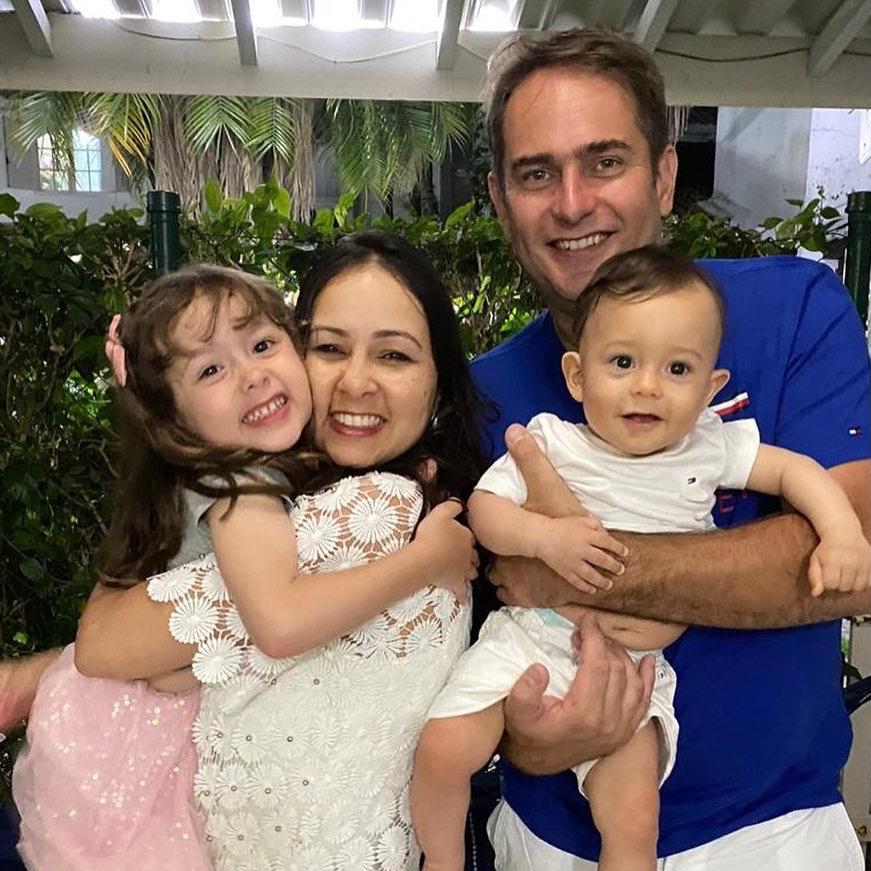 sara-e-sua-familia sara-e-sua-familia