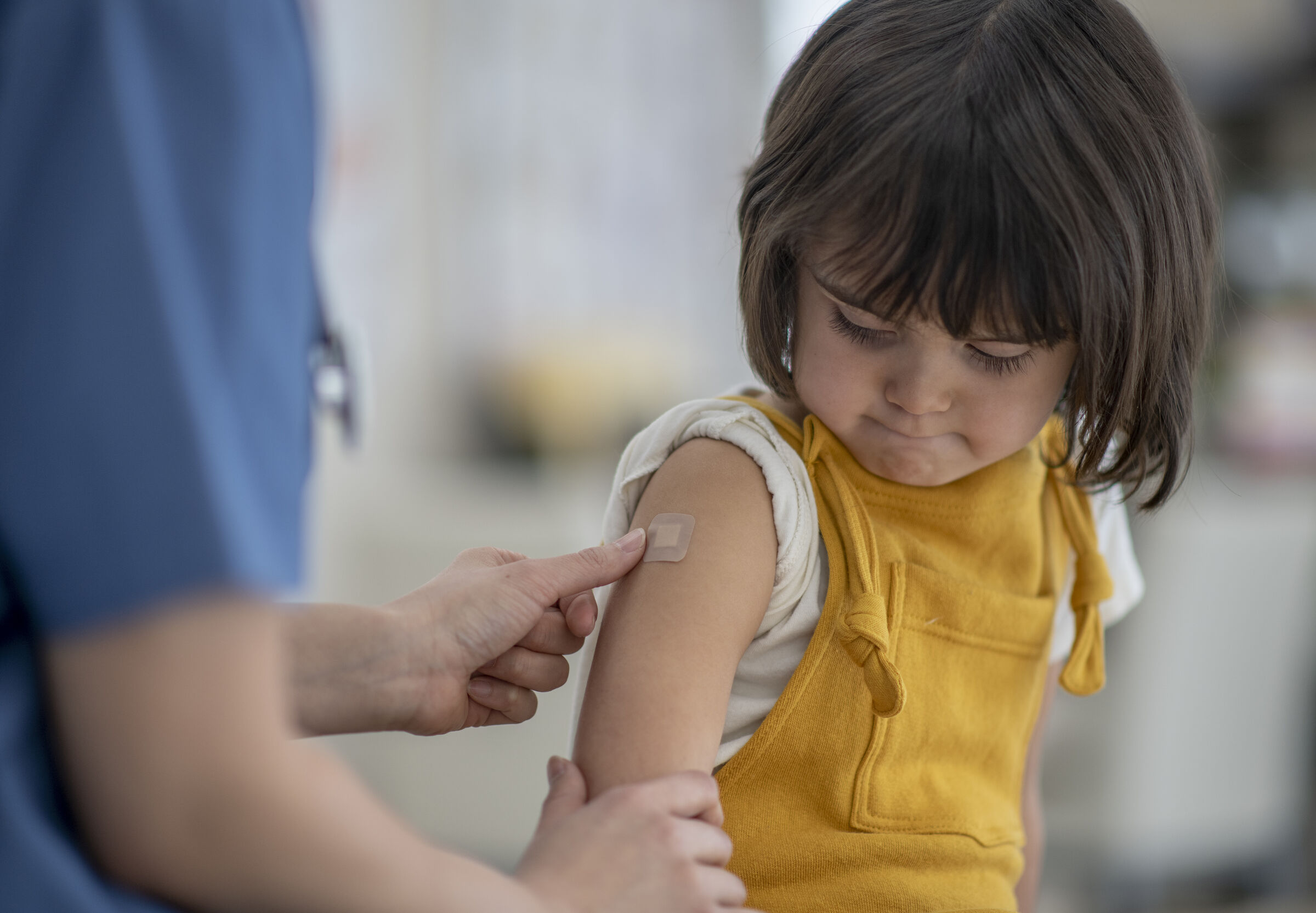 Criança-após-receber-vacina