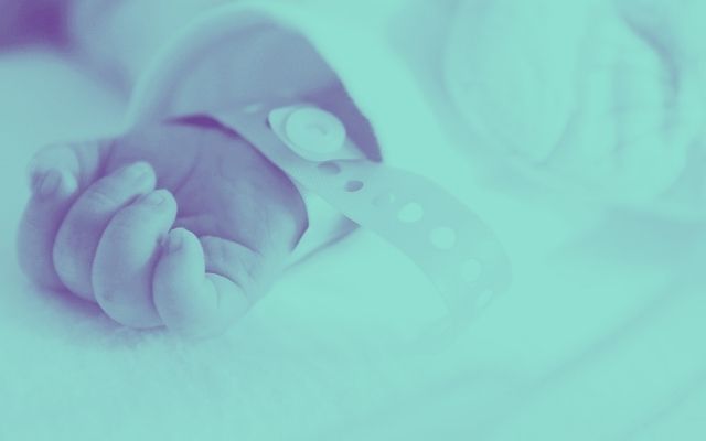 Cerca-de-400-bebês-morreram-de-covid19-em-2020