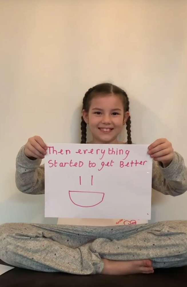 Ava-Lilly, de dez anos, em vídeo sobre saúde mental