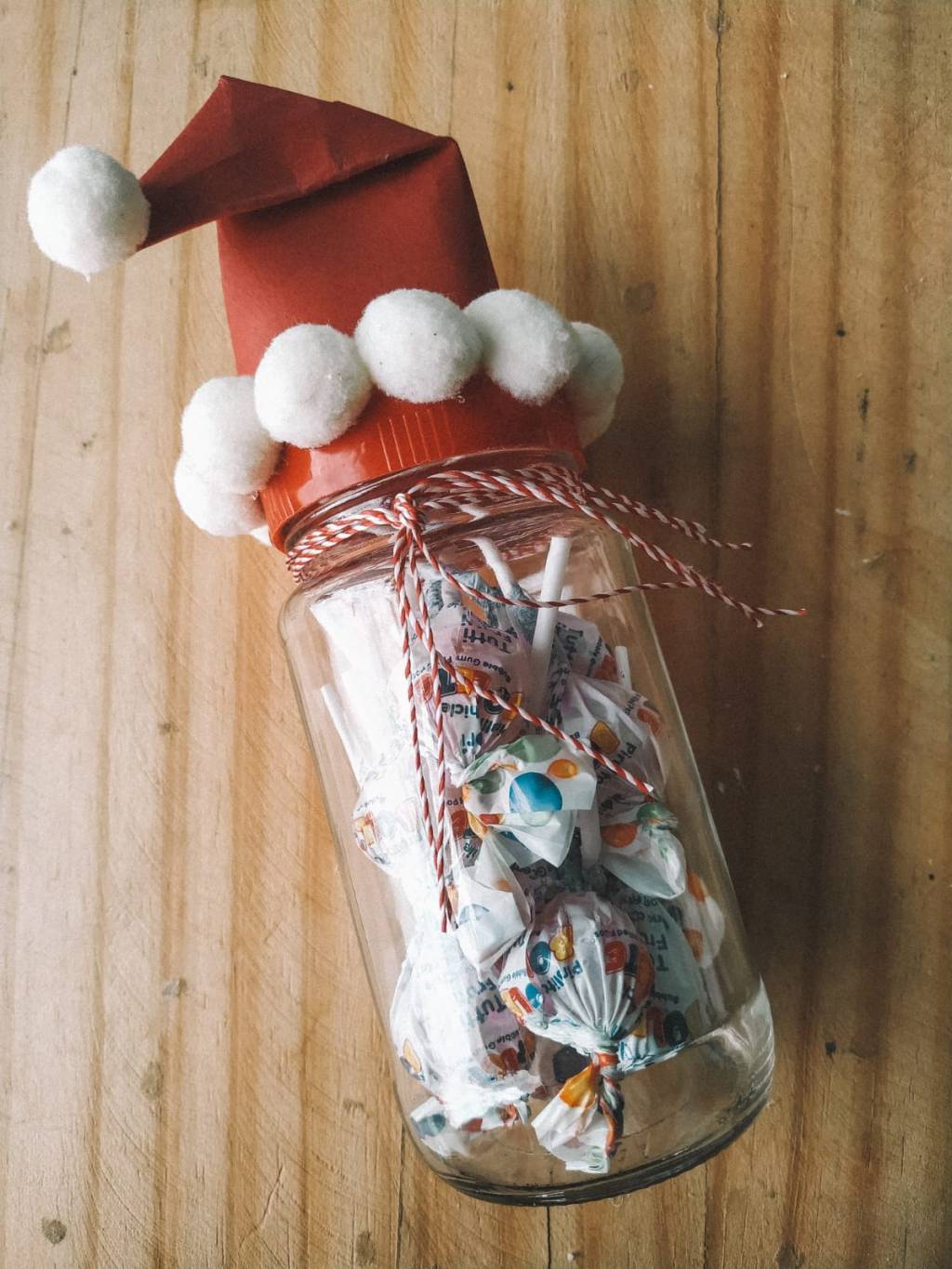 DIY de Natal: potinhos para encher de biscoitos e presentear a família