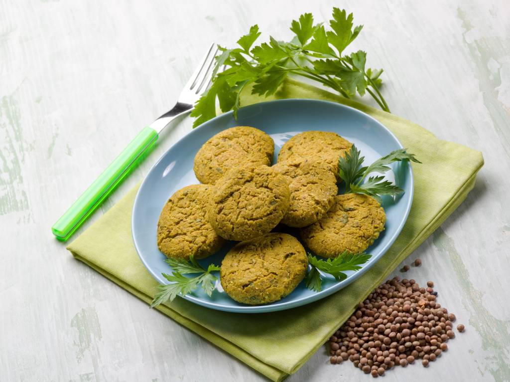 bolinho-lentilha-receita Bolinhos de lentilha
