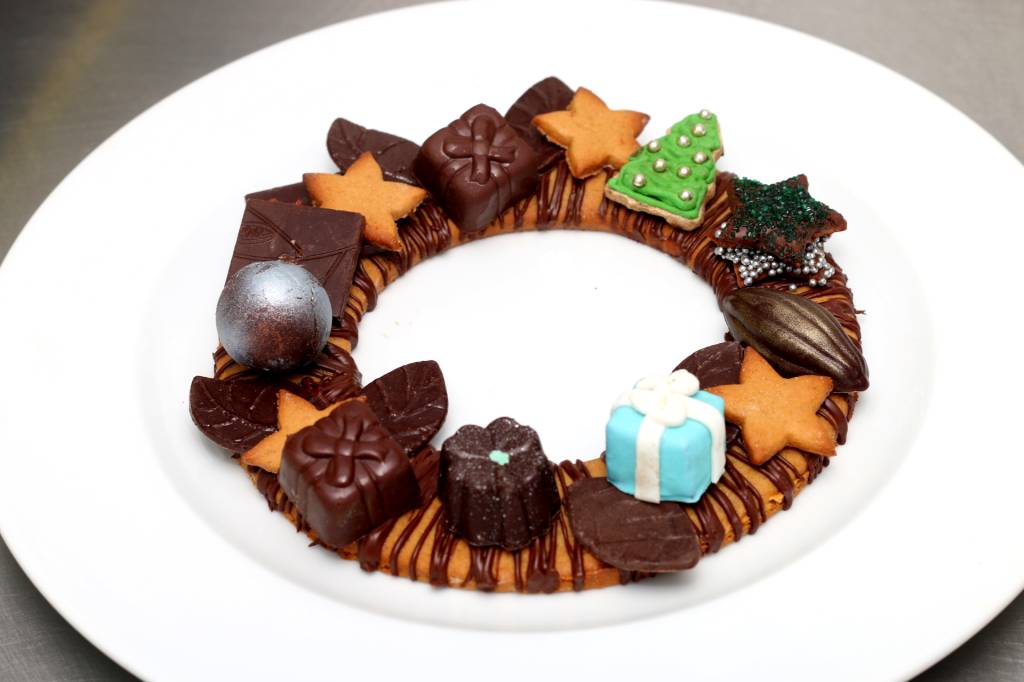 receitas-sobremesas-de-natal-guirlanda-de-biscoitos Sobremesas de Natal - guirlanda de biscoitos