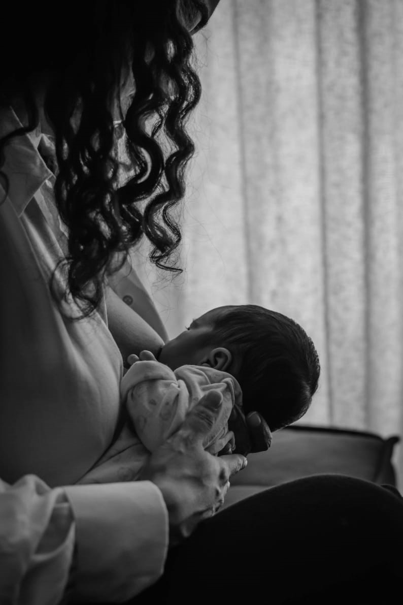 “Sou obstetra, me preparei para amamentar e tive dificuldades mesmo assim”