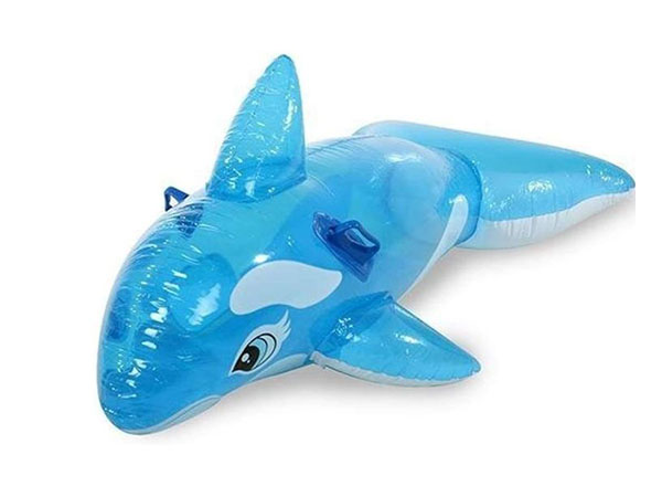 boia plástica infantil em formato de baleia