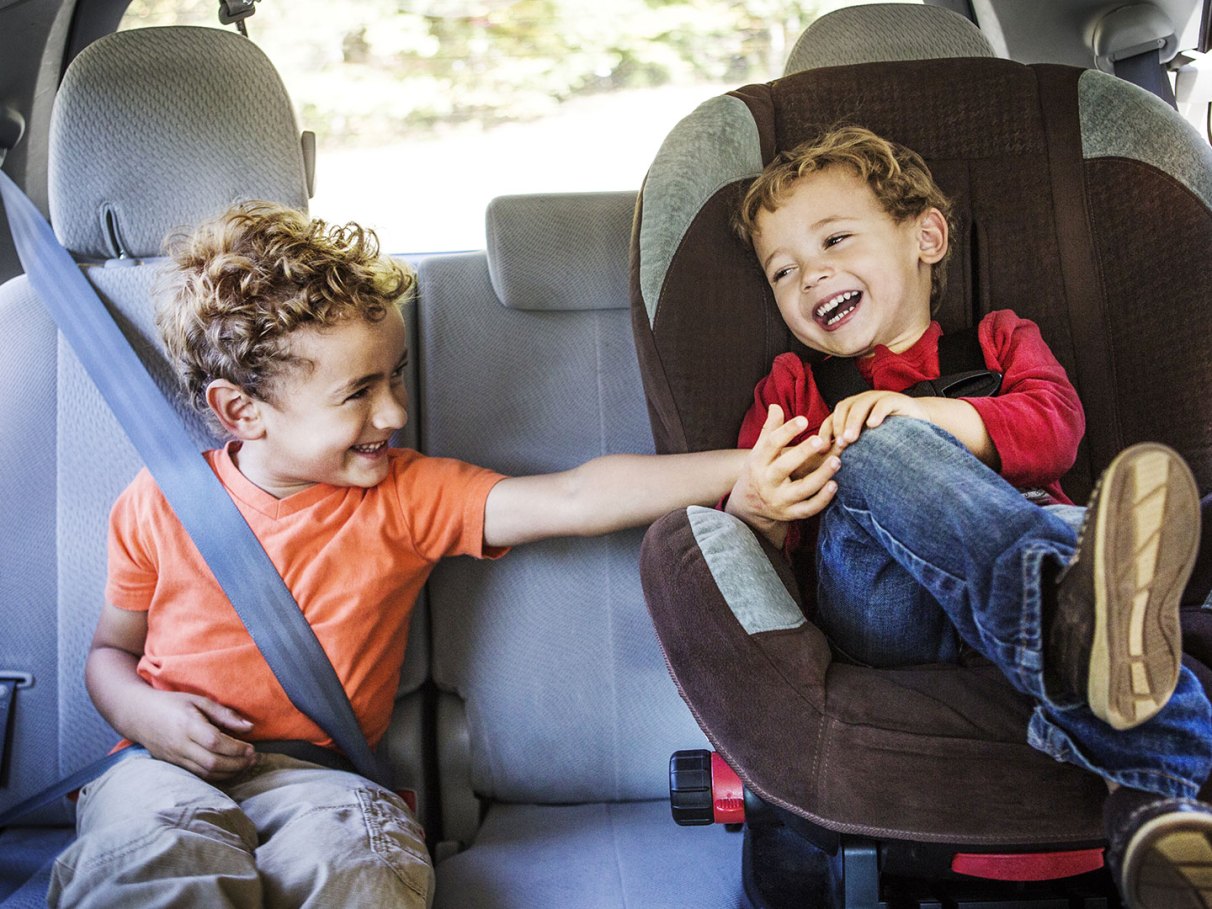 9 dicas para distrair as crianças em viagens de carro