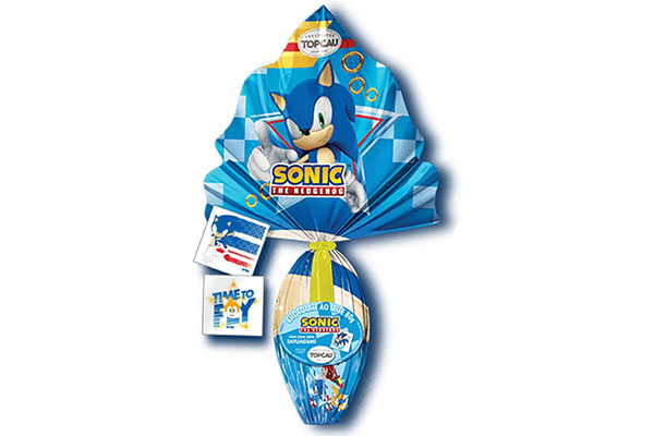 ovo de Páscoa infantil com embalagem azul e desenhos do personagem Sonic