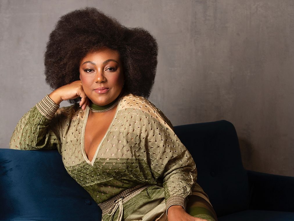 Mulheres pretas, mães, trabalhadoras: Cíntia Aleixo fala das lutas do 8/3