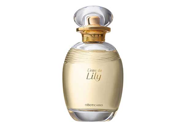 frasco de vidro de perfume arredondado com detalhes dourados