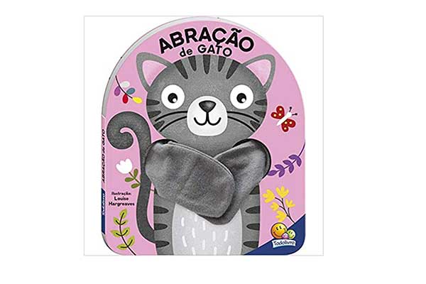 capa do livro Abração de Gato com a ilustração de um gato. As patas dele são feitas de tecido e saem do livro, para que se coloque as mãos dentro