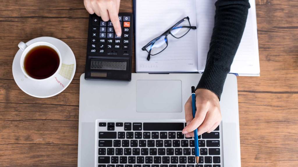 Educação financeira para mães solo: verdade ou mentira?