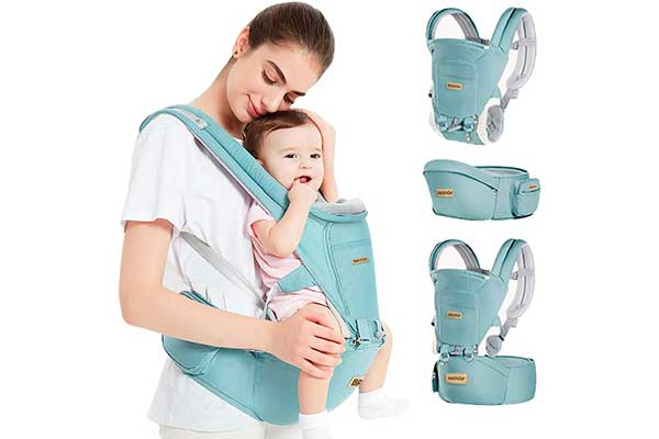 Brastoy-Canguru-3-em-1,-Modus de um lado, mulher segurando um bebê na parte da frente do corpo em um canguru. A criança está posicionada de costas para a mulher. Do outro lado, o mesmo canguru em três versões, uma abaixo da outra