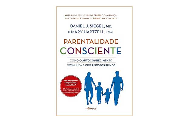 capa do livro Parentalidade Consciente: Como o autoconhecimento nos ajuda a criar nossos Filhos. com ilustração da silhueta de dois adultos de mãos dadas com duas crianças