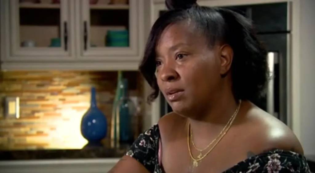 Timika Thomas – perda gestacional após farmácia lhe fornecer pílula abortiva por engano Timika Thomas em uma entrevista ao 8 News Now