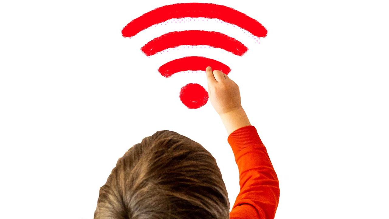 ilustração de um menino de costas, encostando em um símbolo que representa a internet wi-fi