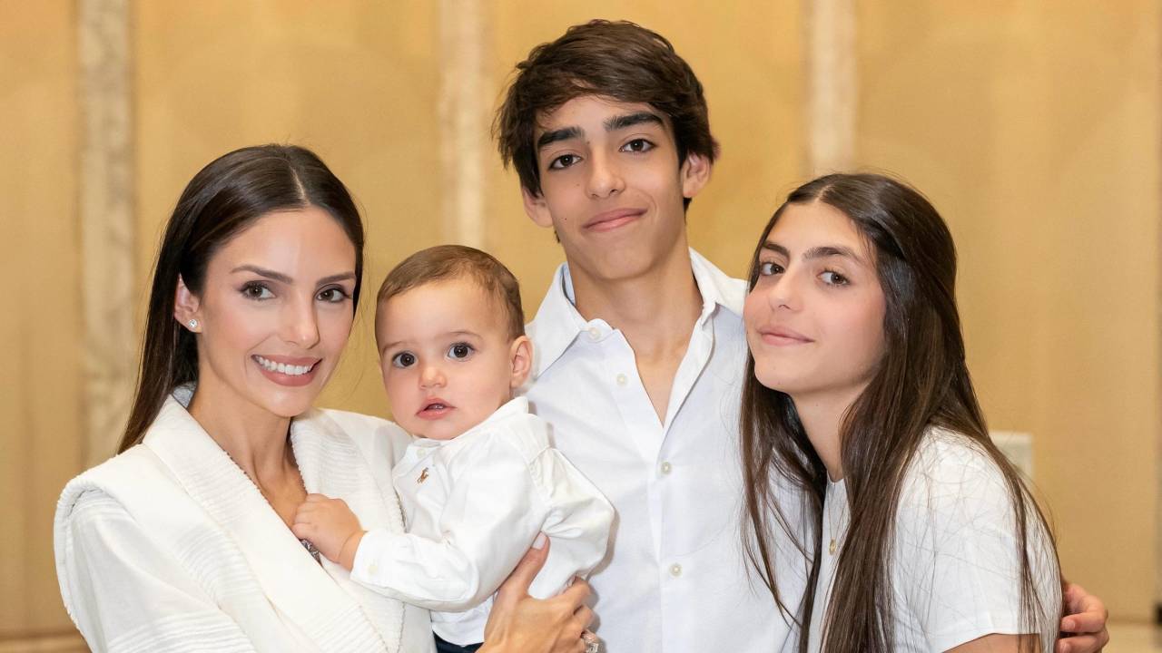 Carol celico e filhos